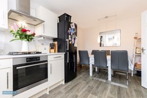 Kitchen/Diner- click for photo gallery